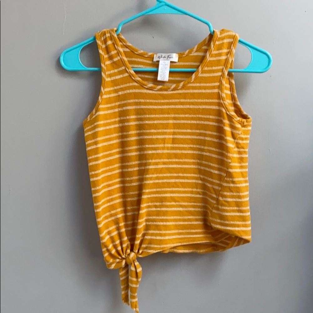 Tillys Sleeveless Top